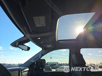 2022 Chevrolet Silverado 2500HD LTZ Crew Cab Medium Bed 1LZ - zdjęcie 17 z 20 - miniatura