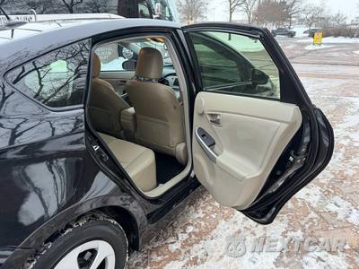 2012 Toyota Prius Four - zdjęcie 27 z 59 - miniatura
