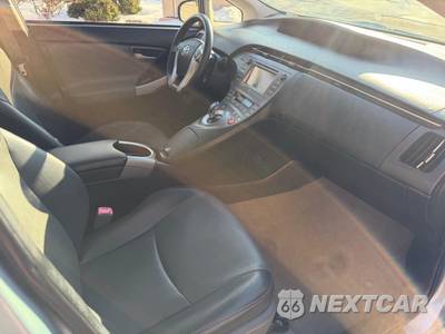 2013 Toyota Prius Four - zdjęcie 22 z 54 - miniatura