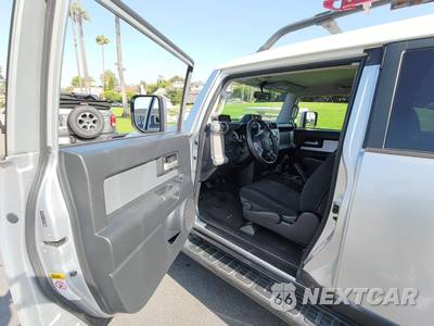 2007 Toyota FJ Cruiser Base - zdjęcie 104 z 162 - miniatura