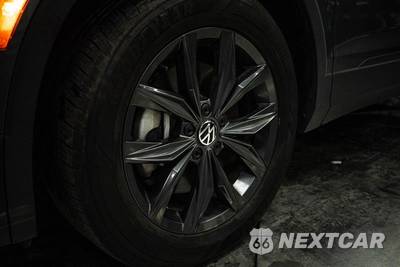 2024 Volkswagen Tiguan SE - zdjęcie 3 z 30 - miniatura