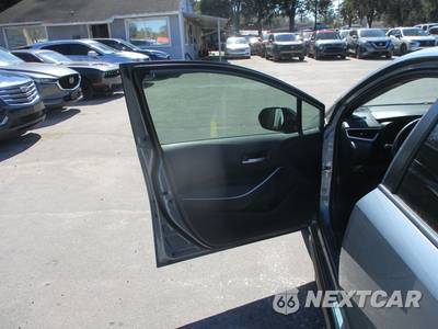 2022 Toyota Corolla SE Sedan - zdjęcie 9 z 22 - miniatura