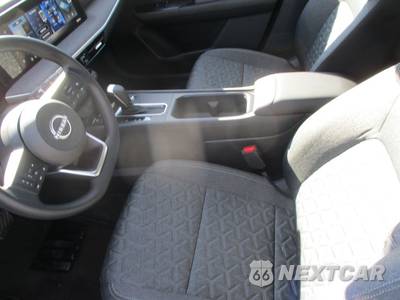 2026 Nissan Kicks SV - zdjęcie 16 z 21 - miniatura