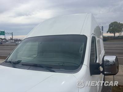 2016 Nissan NV2500 HD Cargo SV High Roof 146.1" WB - zdjęcie 10 z 45 - miniatura