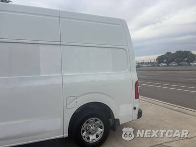 2016 Nissan NV2500 HD Cargo SV High Roof 146.1" WB - zdjęcie 13 z 45 - miniatura