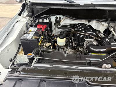 2016 Nissan NV2500 HD Cargo SV High Roof 146.1" WB - zdjęcie 40 z 45 - miniatura
