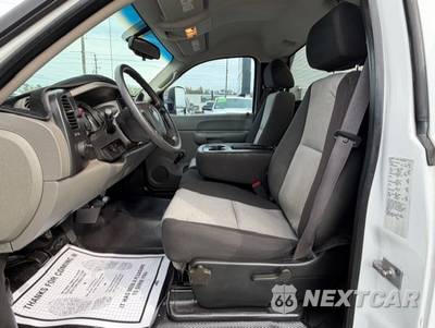 2007 Chevrolet Silverado 3500HD Cab Chassis WT Regular Cab 1WT - zdjęcie 14 z 18 - miniatura