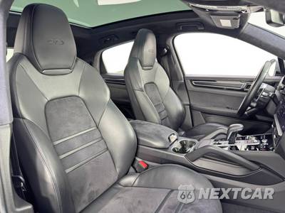 2022 Porsche Cayenne GTS Coupe - zdjęcie 40 z 48 - miniatura