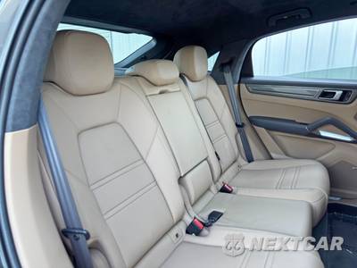 2022 Porsche Cayenne Turbo S E-Hybrid Coupe - zdjęcie 43 z 48 - miniatura