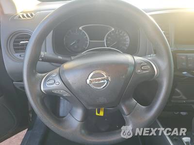 2016 Nissan Pathfinder S - zdjęcie 10 z 30 - miniatura