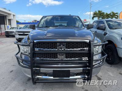 2022 Ram 1500 Classic Tradesman Crew Cab Short Bed - zdjęcie 3 z 14 - miniatura