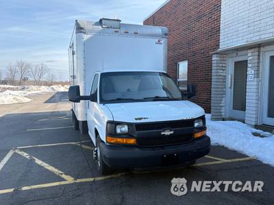 2014 Chevrolet Express 3500 Cutaway 1WT DRW - zdjęcie 9 z 30 - miniatura