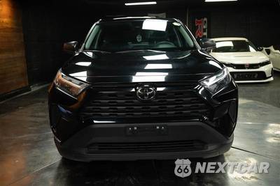 2024 Toyota RAV4 LE - zdjęcie 3 z 26 - miniatura