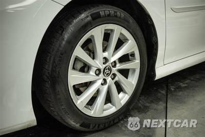 2023 Toyota Camry LE - zdjęcie 3 z 28 - miniatura