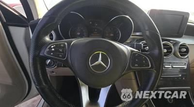 2019 Mercedes-Benz GLC 300 - zdjęcie 7 z 16 - miniatura