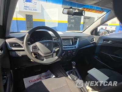 2020 Hyundai Accent SE - zdjęcie 14 z 33 - miniatura
