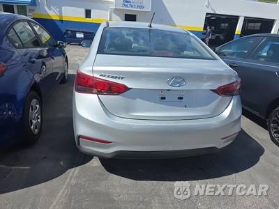 2020 Hyundai Accent SE - zdjęcie 5 z 33 - miniatura