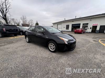 2016 Toyota Prius Two - zdjęcie 6 z 50 - miniatura