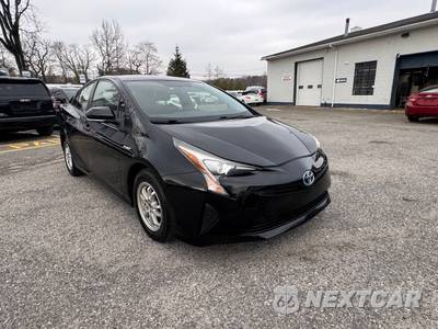 2016 Toyota Prius Two - zdjęcie 5 z 50 - miniatura