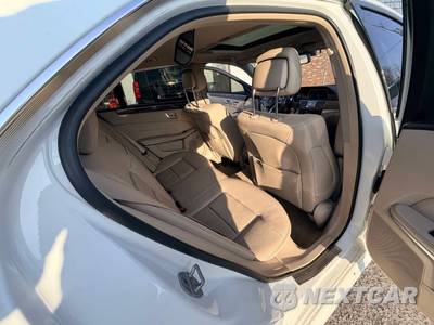 2014 Mercedes-Benz E 350 4MATIC Sedan - zdjęcie 37 z 44 - miniatura