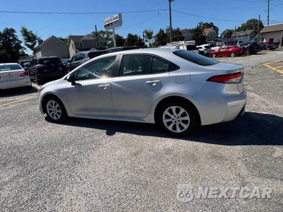 2023 Toyota Corolla LE Sedan - zdjęcie 17 z 50 - miniatura