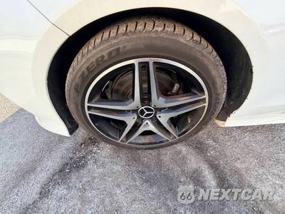 2014 Mercedes-Benz E 350 4MATIC Sedan - zdjęcie 26 z 44 - miniatura