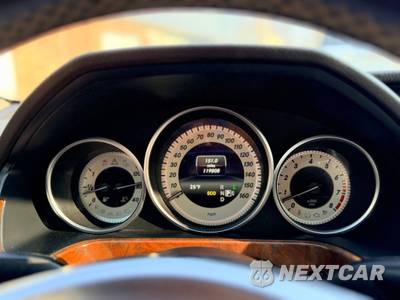 2014 Mercedes-Benz E 350 4MATIC Sedan - zdjęcie 8 z 44 - miniatura