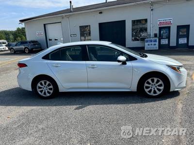 2022 Toyota Corolla LE Sedan - zdjęcie 7 z 50 - miniatura