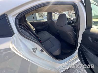 2022 Toyota Corolla LE Sedan - zdjęcie 32 z 50 - miniatura