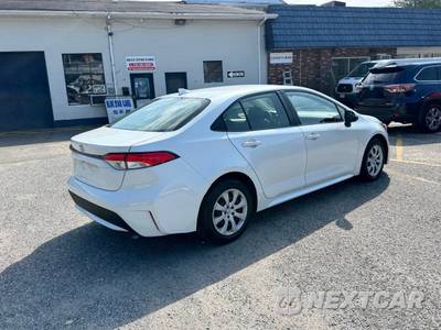 2022 Toyota Corolla LE Sedan - zdjęcie 9 z 50 - miniatura