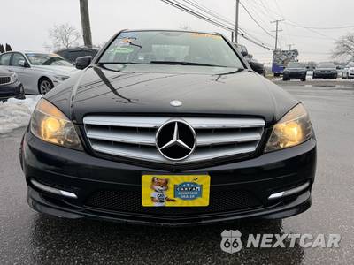2011 Mercedes-Benz C 300 4MATIC - zdjęcie 4 z 117 - miniatura