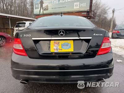 2011 Mercedes-Benz C 300 4MATIC - zdjęcie 21 z 117 - miniatura