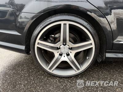 2011 Mercedes-Benz C 300 4MATIC - zdjęcie 32 z 117 - miniatura