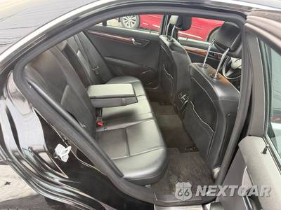 2011 Mercedes-Benz C 300 4MATIC - zdjęcie 50 z 117 - miniatura