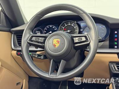 2022 Porsche 911 Targa 4S - zdjęcie 18 z 48 - miniatura