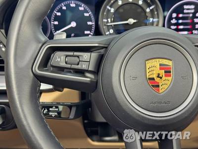 2022 Porsche 911 Targa 4S - zdjęcie 19 z 48 - miniatura