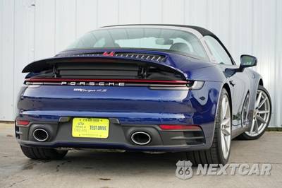 2022 Porsche 911 Targa 4S - zdjęcie 3 z 48 - miniatura