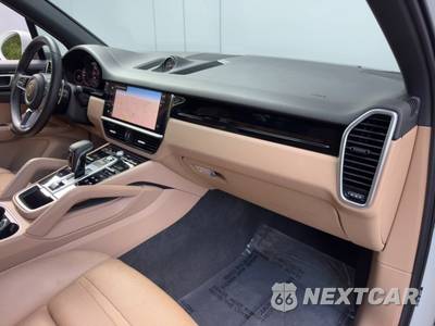 2022 Porsche Cayenne - zdjęcie 13 z 48 - miniatura