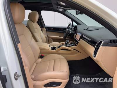 2022 Porsche Cayenne - zdjęcie 14 z 48 - miniatura