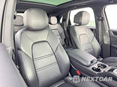 2023 Porsche Cayenne - zdjęcie 35 z 48 - miniatura