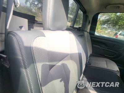 2019 Nissan TITAN S Crew Cab Short Bed - zdjęcie 17 z 50 - miniatura