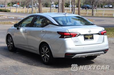 2021 Nissan Versa SV - zdjęcie 4 z 48 - miniatura