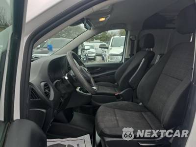 2017 Mercedes-Benz Metris Worker Cargo Van 126.0" WB - zdjęcie 13 z 26 - miniatura