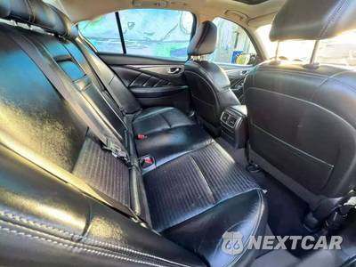 2016 Infiniti Q50 3.0t Red Sport 400 - zdjęcie 21 z 40 - miniatura