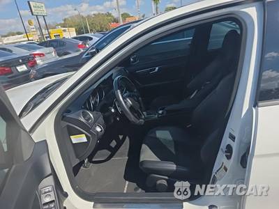 2013 Mercedes-Benz AMG C 63 Sedan - zdjęcie 13 z 23 - miniatura