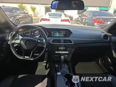 2013 Mercedes-Benz AMG C 63 Sedan - zdjęcie 14 z 23 - miniatura