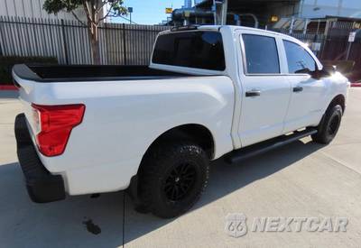 2019 Nissan TITAN S Crew Cab Short Bed - zdjęcie 3 z 10 - miniatura