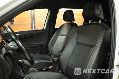 2021 Volkswagen Tiguan SE R-Line Black - zdjęcie 10 z 31 - miniatura
