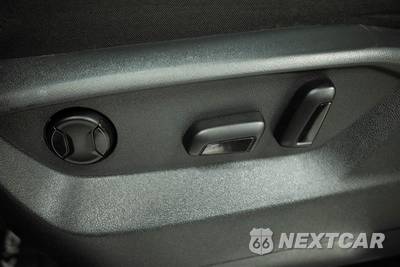 2021 Volkswagen Tiguan SE R-Line Black - zdjęcie 11 z 31 - miniatura