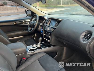 2017 Nissan Pathfinder S - zdjęcie 8 z 11 - miniatura